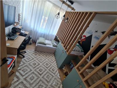 Apartament 3 camere, Cluj-Napoca, zona Biomedica